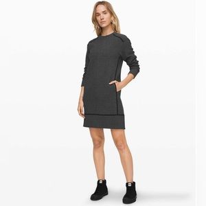 On Repeat Dress Heathered Core Dark Grey / Black size 2